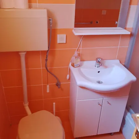 Apartamento With A Parking Space Veli Losinj, Losinj - 11495 Veli Lošinj