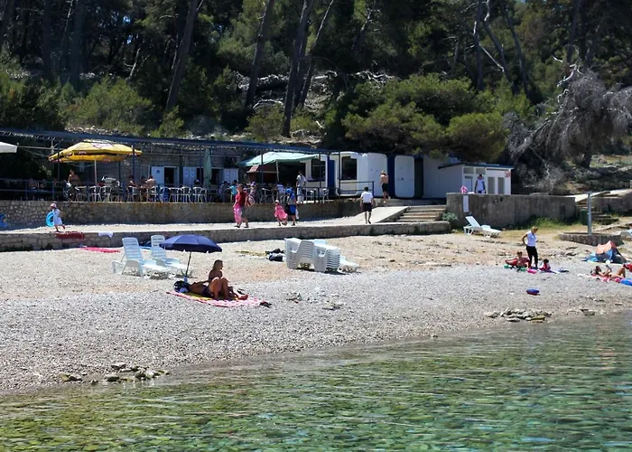 With Parking Space Veli Losinj, Losinj - 11495 Lägenhet
