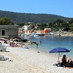 With Parking Space Veli Losinj, Losinj - 11495 Apartamento Veli Lošinj