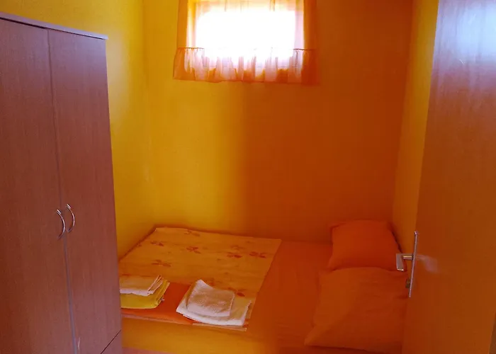 Apartament With Parking Space Veli Losinj, Losinj - 11495 Veli Lošinj
